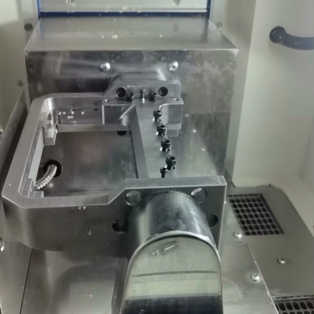 S4 Pro 4-Axis Wet Milling Machine